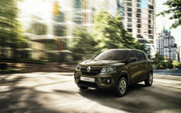 Adding to the crossover feel of the Renault Kwid are flared wheel arches and body cladding.