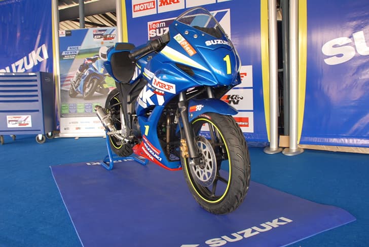 The Suzuki Gixxer Cup is a one-make racing series to take place this year from June to October, 2015.