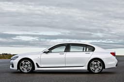 New 2015 BMW 7-series photo gallery
