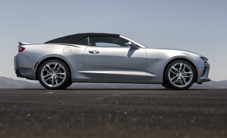 New Chevrolet Camaro convertible photo gallery