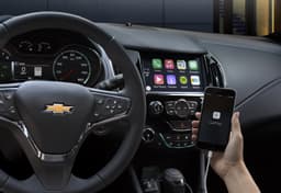 The new Cruze follows the latest adaptation of Chevy’s ‘twin-cockpit’ design with multiple soft-touch materials used on the dashboard and other places across the cabin.