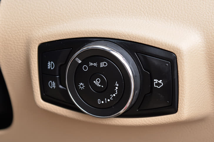 The headlamp switchgear on the top trim Aspire model gets chrome detailing.