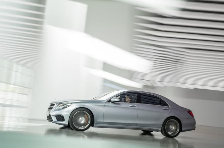 Mercedes-AMG S 63 photo gallery