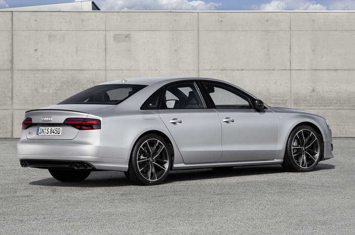 Audi S8 Plus photo gallery