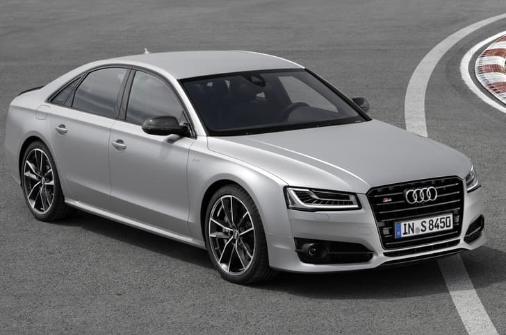 Audi S8 Plus photo gallery