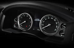 New Toyota Land Cruiser 200 photo gallery