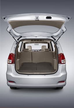 Maruti Ertiga facelift photo gallery