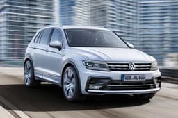 2017 Volkswagen Tiguan image gallery