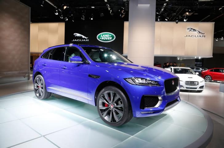 Jaguar F-Pace.