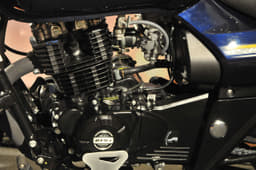 The Avenger 150 Street is powered by a 149cc DTS-I engine making 18.7bhp.