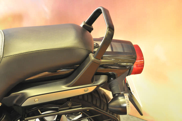 Being an Avenger Street, the 150 doesn’t get a pillion backrest.