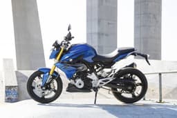 CANCELLED  TVS-BMW G 310 R photo gallery