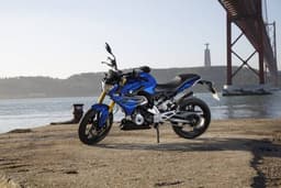 CANCELLED  TVS-BMW G 310 R photo gallery