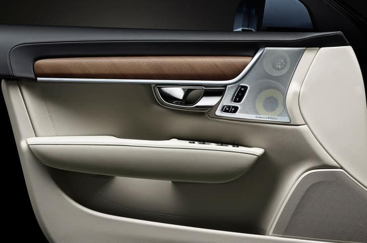 Volvo S90 photo gallery