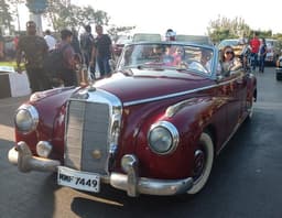 2015 Mercedes Classic Car Rally photo gallery