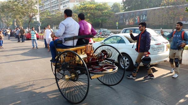 2015 Mercedes Classic Car Rally photo gallery