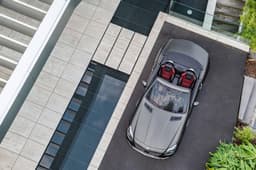 Mercedes-AMG SLC 43 photo gallery