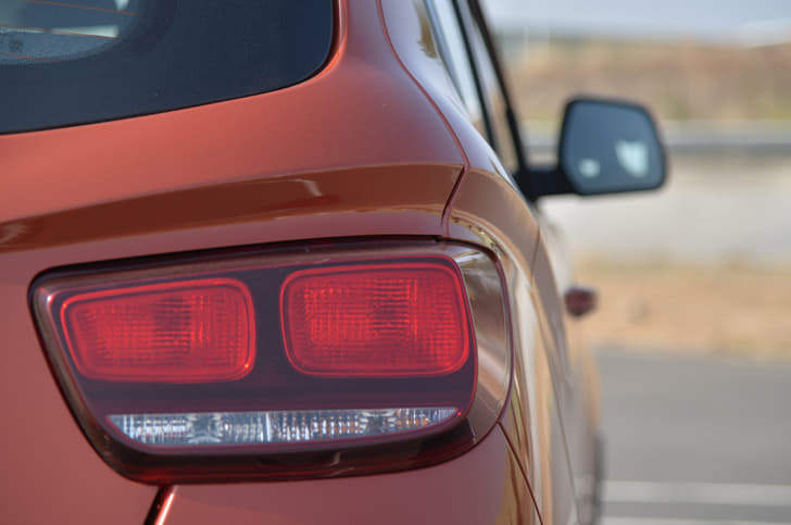 The single-piece tail-lamps look distinctive; the sharp crease above them makes the rear look a bit fussy though.