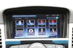 Chevrolet Cruze facelift photo gallery