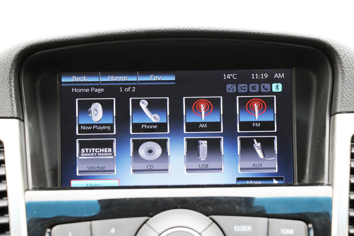 Chevrolet Cruze facelift photo gallery