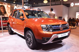 Renault Duster SUV facelift photo gallery