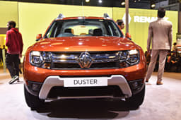 Renault Duster SUV facelift photo gallery