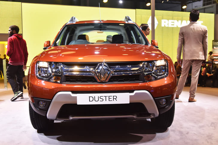 Renault Duster SUV facelift photo gallery