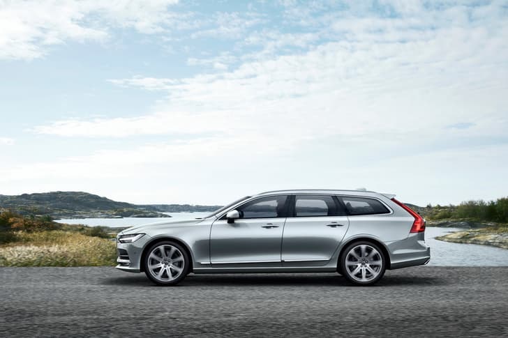 Volvo V90 estate photo gallery