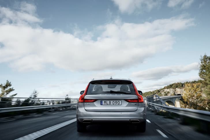 Volvo V90 estate photo gallery