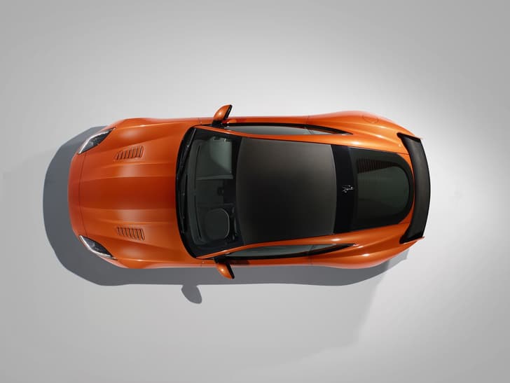 Jaguar F-Type SVR photo gallery