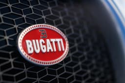 Bugatti Chiron photo gallery