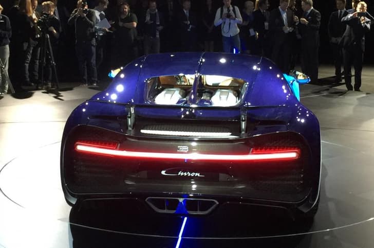 Bugatti Chiron photo gallery