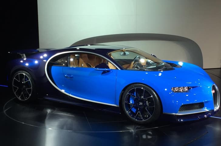 Bugatti Chiron photo gallery