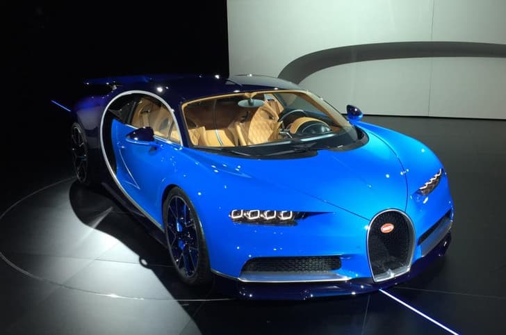 Bugatti Chiron photo gallery