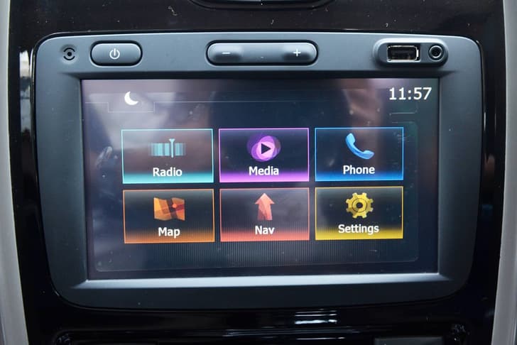 Renault Duster SUV facelift photo gallery