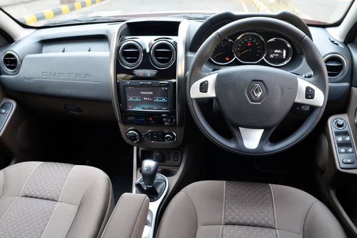 Renault Duster SUV facelift photo gallery