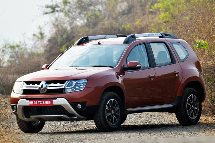 Renault Duster SUV facelift photo gallery