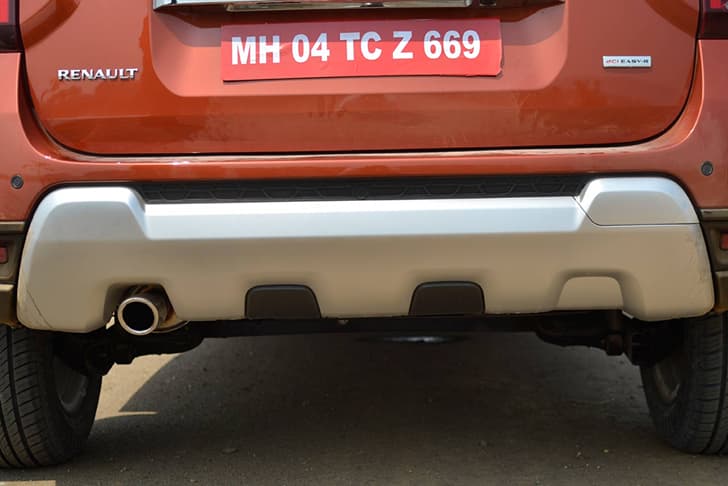 Renault Duster SUV facelift photo gallery