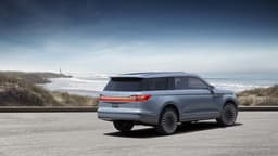 Lincoln Navigator SUV concept photo gallery