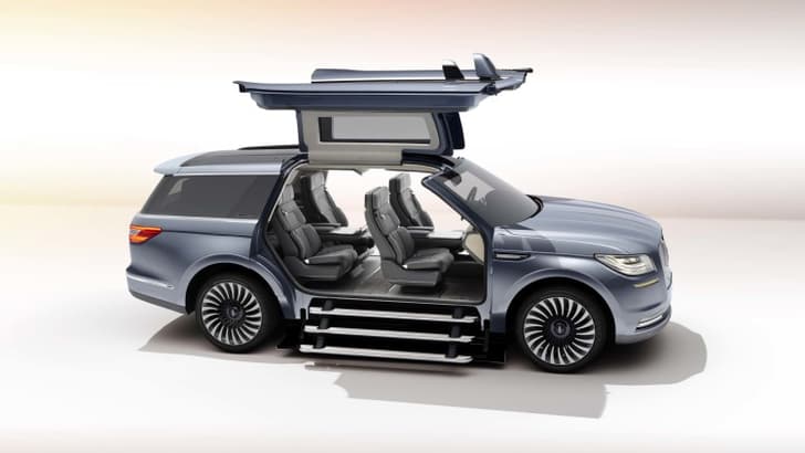 Lincoln Navigator SUV concept photo gallery