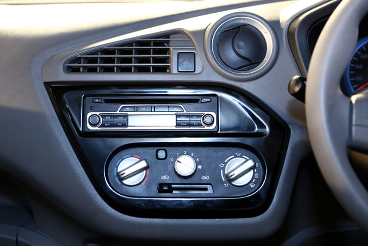 Datsun Redigo photo gallery