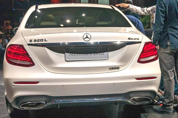 New 2017 Mercedes E-class long-wheelbase photo gallery