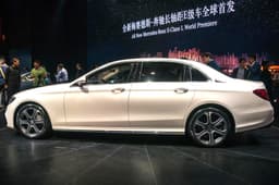 New 2017 Mercedes E-class long-wheelbase photo gallery