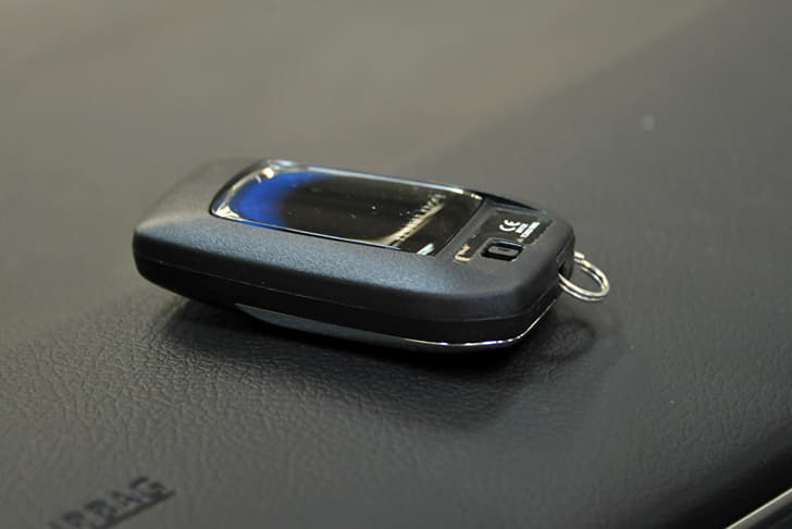 – The Innova now comes with push-button start and keyless entry on top-spec cars.