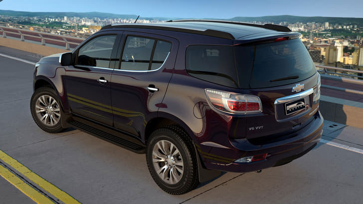 Chevrolet Trailblazer facelift photo gallery