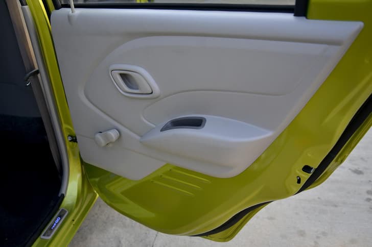 Datsun Redigo photo gallery