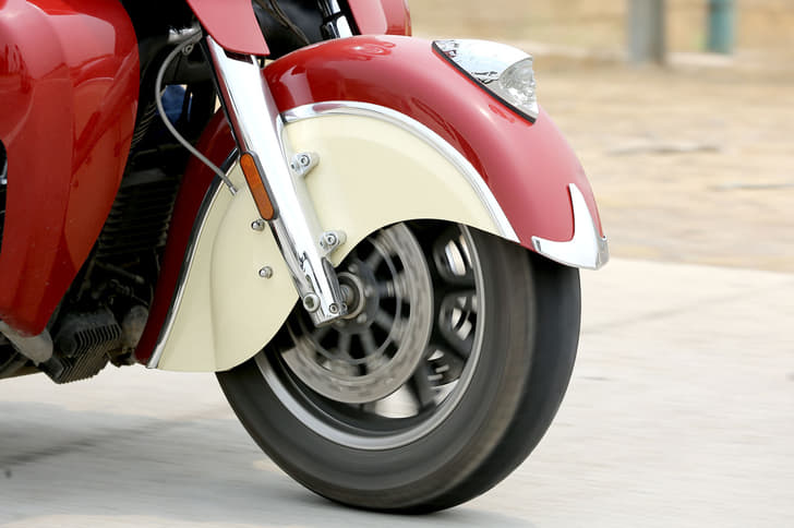 Forks are raked in further to 25 degrees.