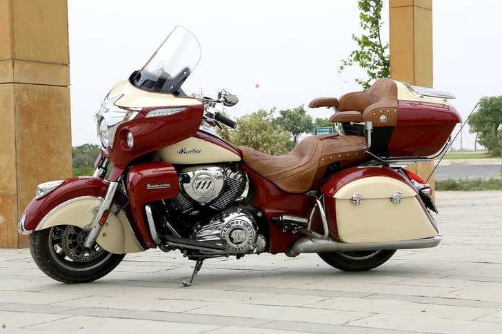 The design features the company’s retro front-fender design.