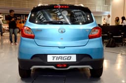 Tata Tiago Aktiv photo gallery