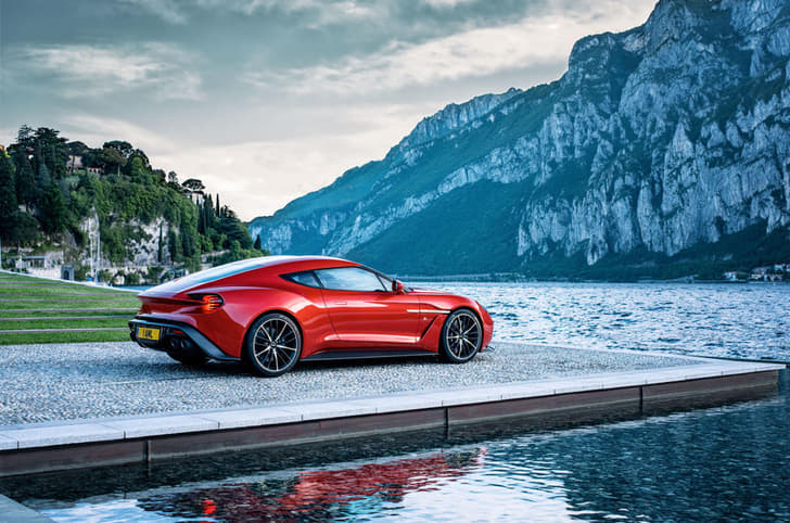 Aston Martin Vanquish Zagato Coupé photo gallery